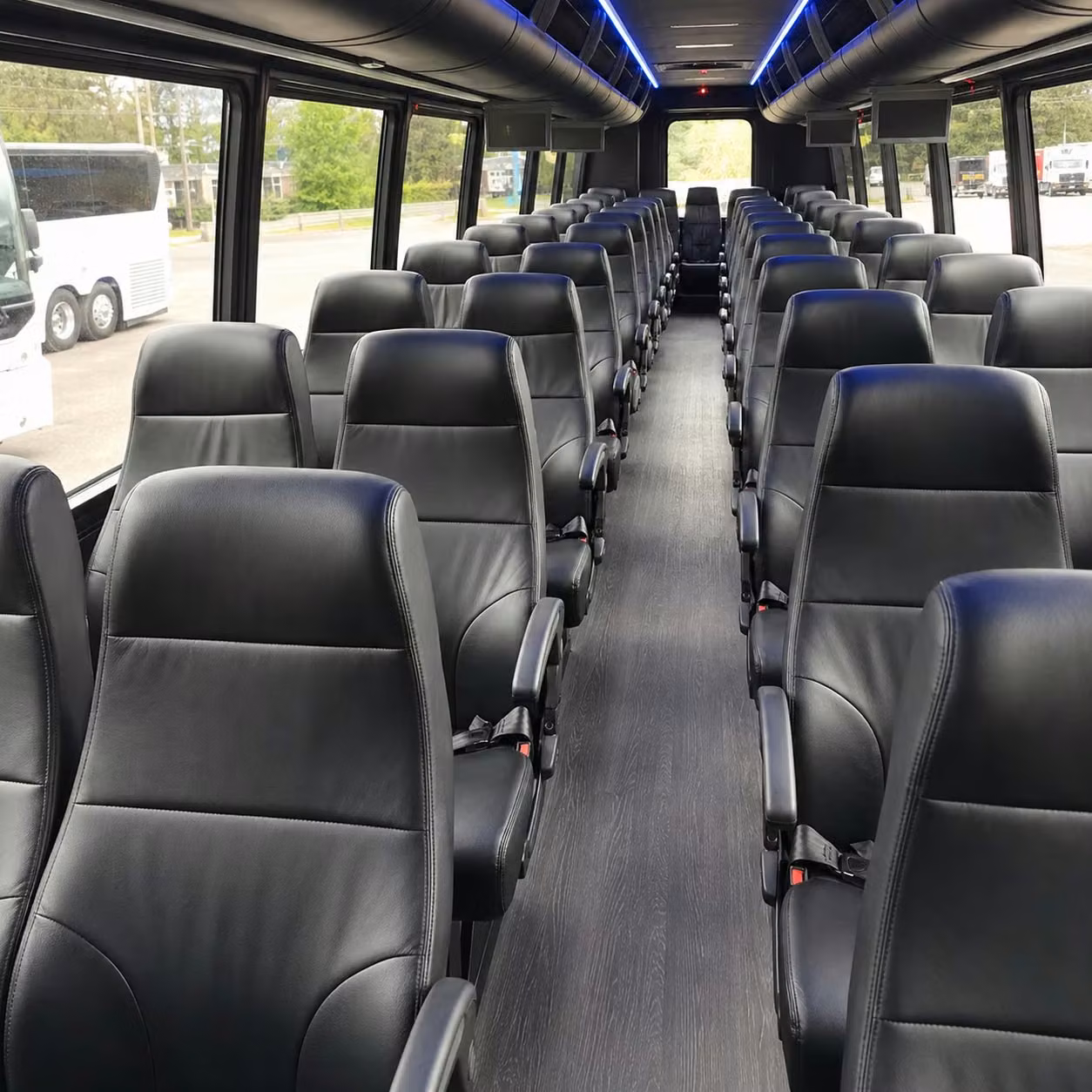oakland 28 passenger minibus rental
